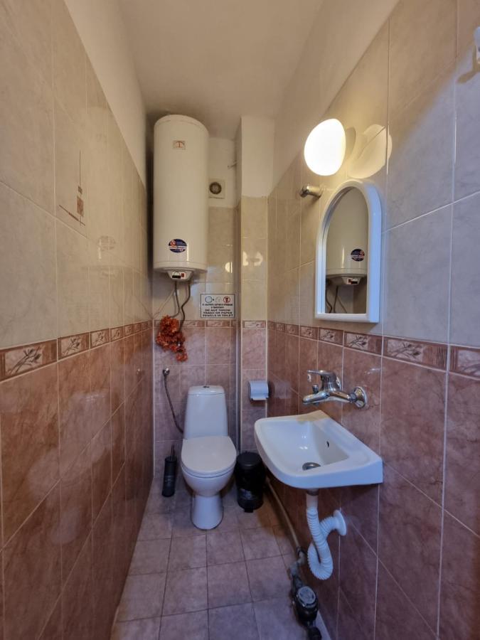 Reni'S Apartment-With Private Parking In Center Burgas Exterior foto